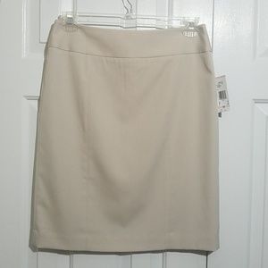 Anne Klein tan skirt